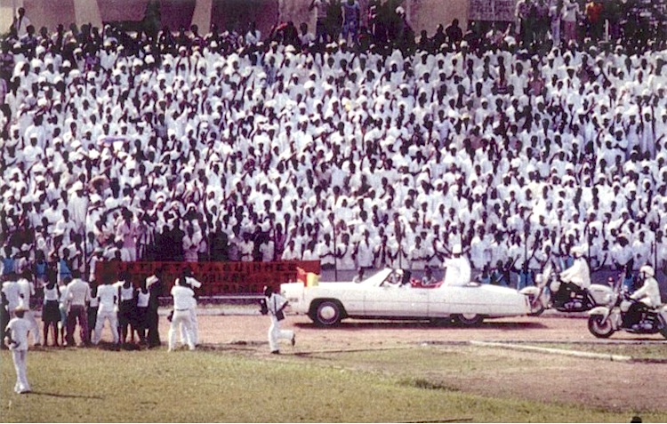 Andre Lewin. Ahmed Sekou Toure president de la Guinee. Manifestation au stade du 28 septembre Ahmed Sekou Toure president de la Guine. Manifestation au stade du 28 septembre