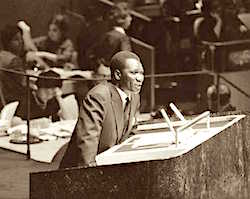 President Sekou Toure a la tribune de l'ONU en 1962 President Sekou Toure a la tribune de l'ONU en 1962